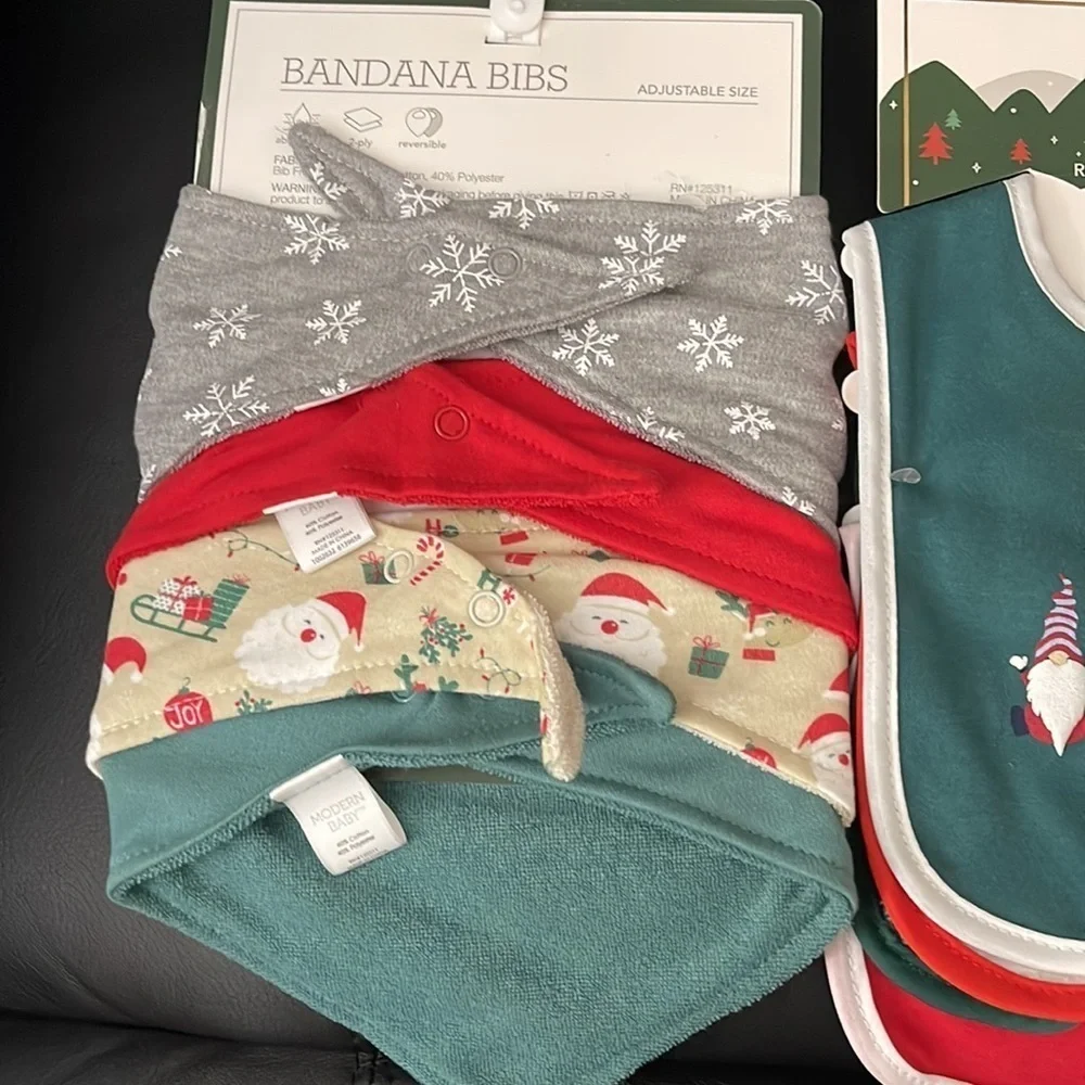 2 set - 8 pack bibs for babies